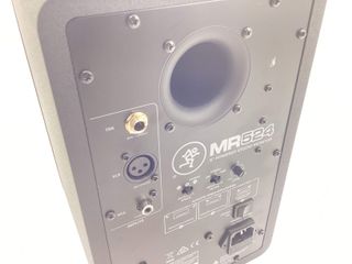 monitor estudio mackie mr524