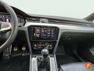 Volkswagen Passat R-Line 1.5 TSI 110kW (150CV)