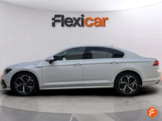 Volkswagen Passat R-Line 1.5 TSI 110kW (150CV)