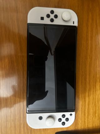Nintendo Switch OLED + Mario Kart 8 + Animal Crossing