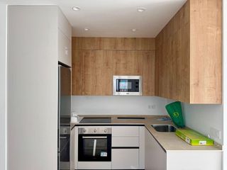 Piso en venta en Montemar en Torremolinos