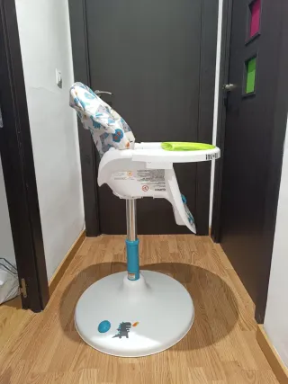 Trona Cosatto Dinosaurio