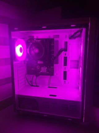 PC Gaming AMD RYZEN 7 5700G / 16 GB RAM 3600 mhz