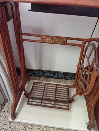 Máquina de coser SINGER antigua 1935