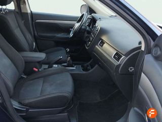 Mitsubishi Outlander 220 DI-D Motion 4WD