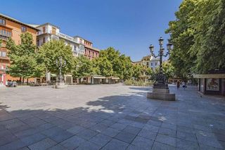 Casa adosada en venta en Centro - Sagrario en Granada