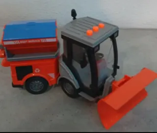 A elegir vehículos o camiones de policía y más!