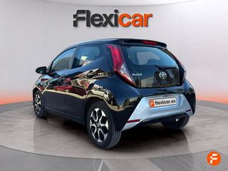 Toyota Aygo 1.0 70 x-play