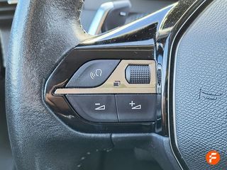 Peugeot 2008 Allure BlueHDI 130 S&S EAT8