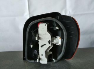 Piloto trasero volkswagen 51407 6n0945095 polo iii