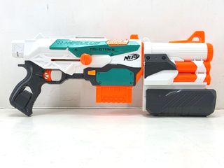juego al aire libre nerf tri-strike