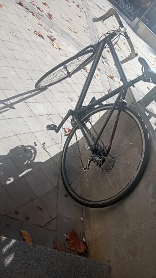 Rodillo entrenamiento bici carretera