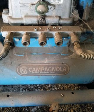 Compresor aire tractor Campagnola 5 tomas.
