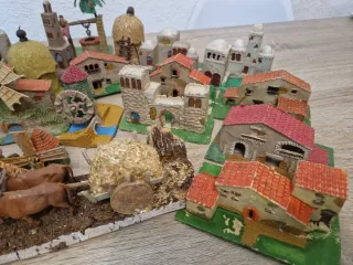 Lote figuras Belén casas y escenas Pech oliver