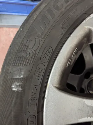 2 Llantas 16 pulgadas+2 cubiertas Michelin primacy