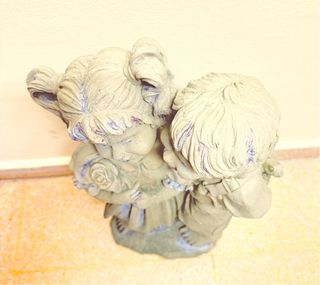 Escultura jardín niño y niña 53x30x16