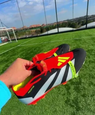 Adidas Predator Scarpe Calcio