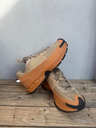 Nike Zoom Vomero Roam “Flax”