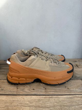 Nike Zoom Vomero Roam “Flax”