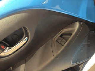 TOYOTA AYGO 1.0 VVT-I X-PLAY X-SKY 72 5P