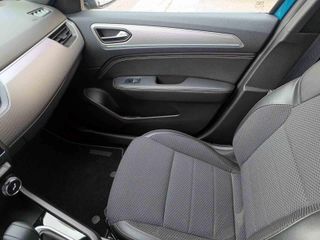 RENAULT ARKANA TECHNO E-TECH FULL HYBRID 105 KW (145CV)