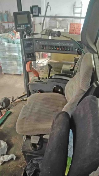 New Holland FX 450 - Cosechadora