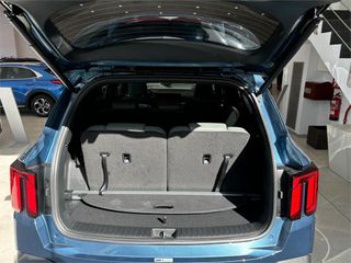 KIA Sorento 1.6 T-GDi HEV Emotion 4x2 7pl