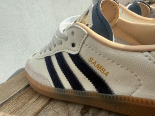 Adidas Samba x Disney - 101 Dálmatas (Penny)