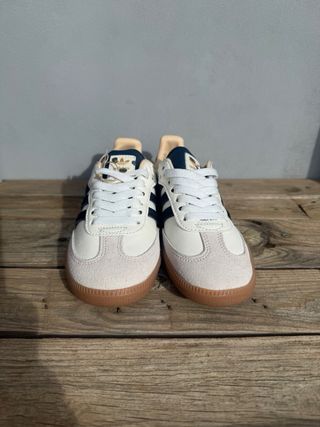 Adidas Samba x Disney - 101 Dálmatas (Penny)