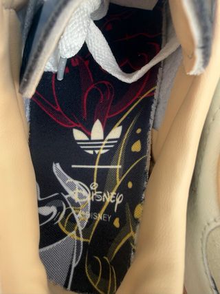 Adidas Samba x Disney - 101 Dálmatas (Penny)