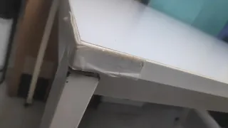 Mesa de comedor moderna