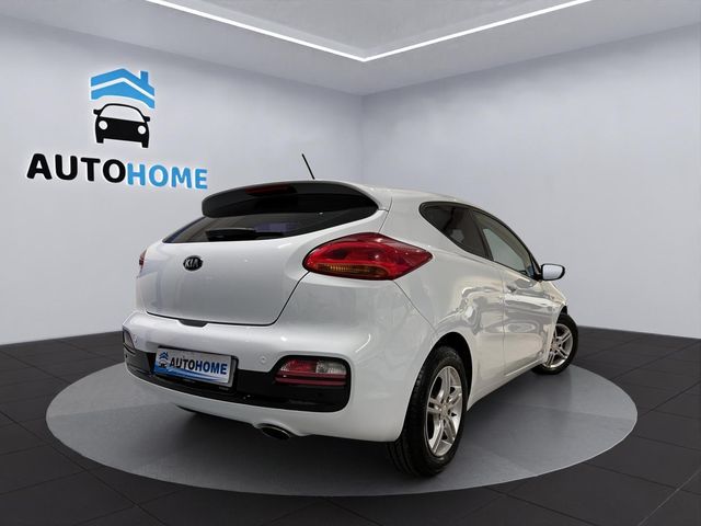 Kia Ceed 1.4 CVVT 100cv Concept