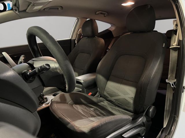 Kia Ceed 1.4 CVVT 100cv Concept