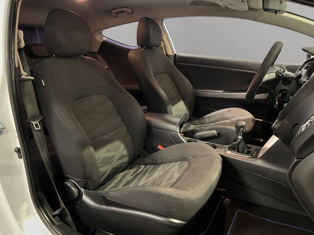 Kia Ceed 1.4 CVVT 100cv Concept