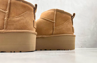 Plataforma     UGG      marrón