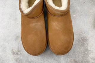 Plataforma     UGG      marrón