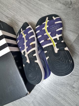 Zapatillas Adidas Training Moradas