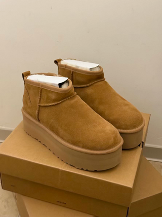 Plataforma     UGG      marrón