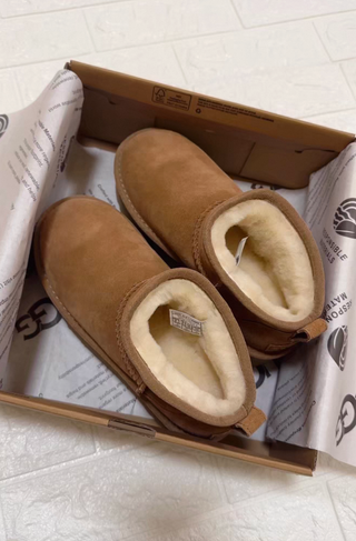 Plataforma     UGG      marrón
