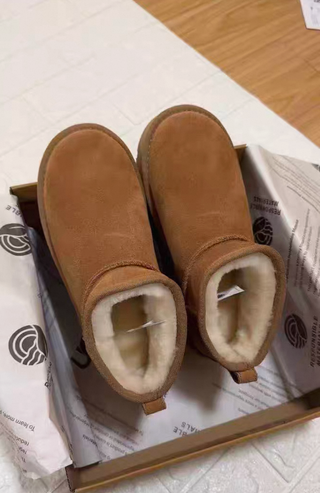 Plataforma     UGG      marrón