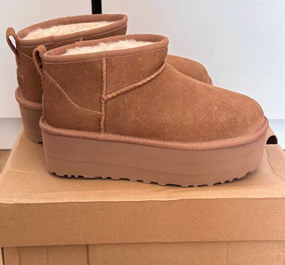 Plataforma     UGG      marrón