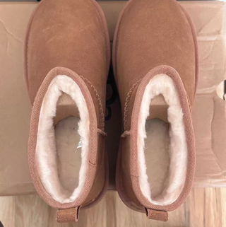 Plataforma     UGG      marrón