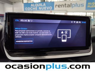 Peugeot 2008 Allure Hybrid eDCS6 100 kW (136 CV)