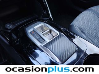 Peugeot 2008 Allure Hybrid eDCS6 100 kW (136 CV)