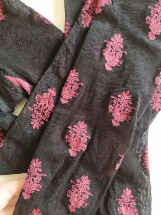 Medias negras con estampado borgoña T. XS/S