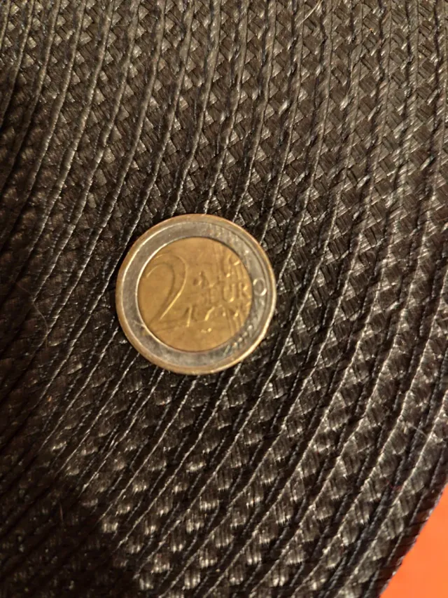 MONEDA 2 € ALEMANIA CON ERRORES DE ACUÑACION.UNICA