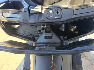 Suzuki Burgman 400 Año 2013.