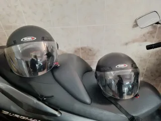 Suzuki Burgman 400 Año 2013.