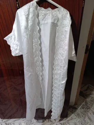 Bata lencería encaje blanco Talla L