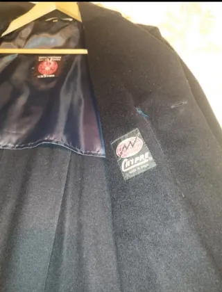 Chaquetón largo hombre negro. Azul marino